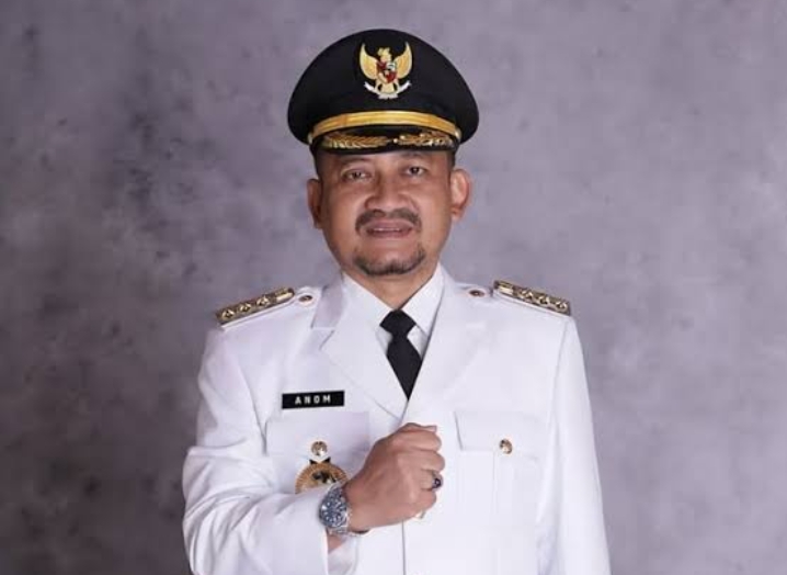 KPK Lakukan OTT terhadap Bupati Pemalang Anom Widiyantoro