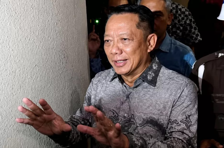 Eks Jampidsus Febrie Ajukan Dua Gugatan Praperadilan